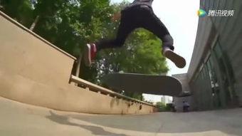 成人滑板地滑视频播放,跟随视频学滑板