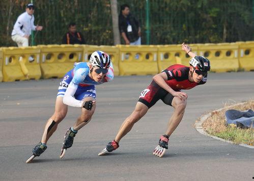 成人轮滑赛车视频教程,跟随视频教程轻松驾驭赛道
